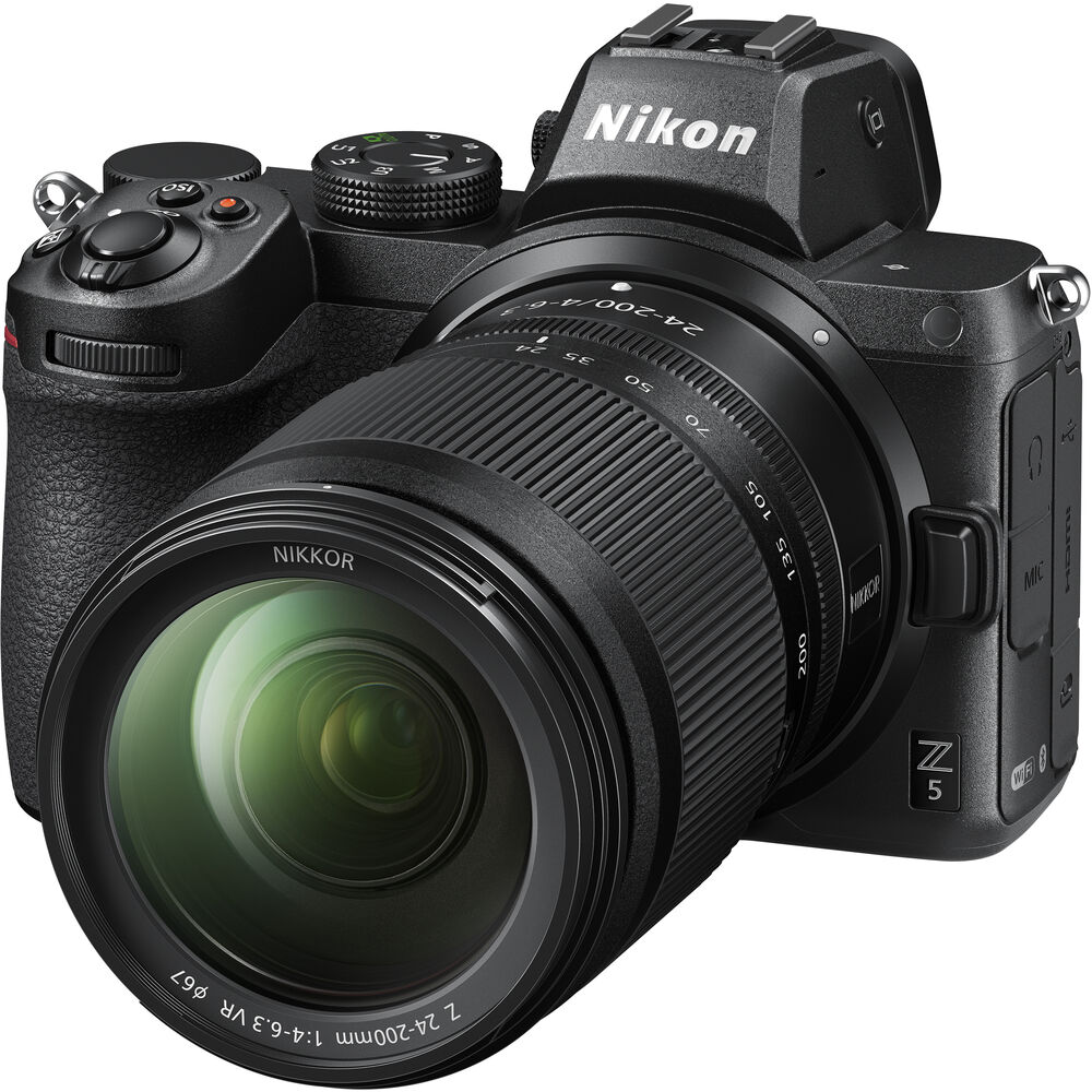 Nikon Z5 24 - 200