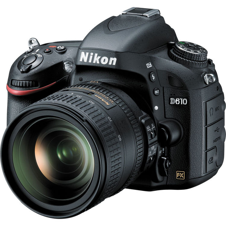 Nikon D610 24-85